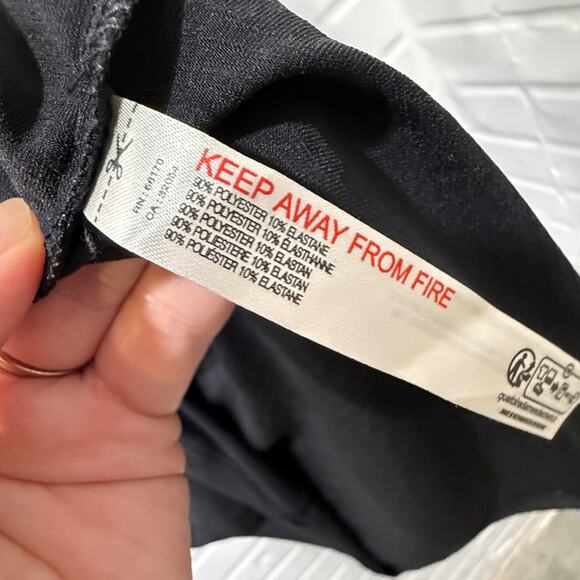 Free People Movement Tempo Oversized Boyfriend Tunic Pocket Tee Black Small - Picture 13 of 16